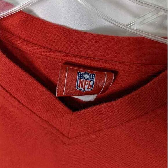 TAMPA BAY BUCCANEERS 2XL V-Neck Pullover Sweatshirt NFL Embroidered - Picture 4 of 7